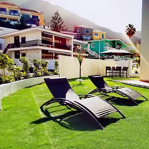 https://disfruta-en-bajamar.in-canary-islands.com